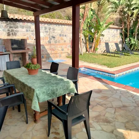 Holiday home Casa Castillejos Velilla-Taramay
